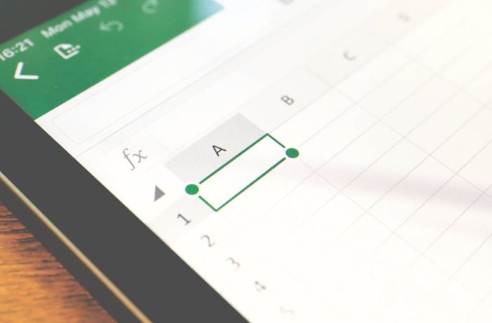 Hier zeigen wir Ihnen 3 Möglichkeiten, wie man in Excel Leerzeichen entfernen kann.